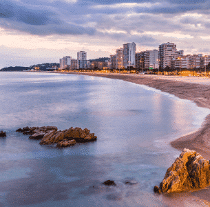 De kust bij Platja d’Aro, een uitstapje met kinderen